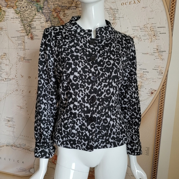 ECI Jackets & Blazers - eci New York black and grey leopard print cropped lady jacket mandarin collar 10